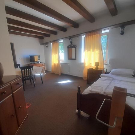 Teuta Palace Dom Faletici Hotel Szarajevó Kültér fotó
